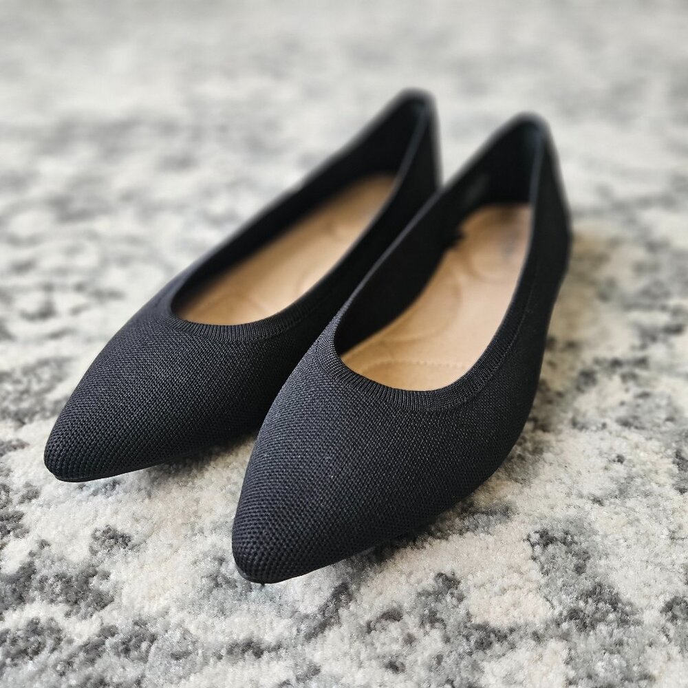Old Navy Black Soft Knit Pointed Toe Ballet Flats - Size 11
